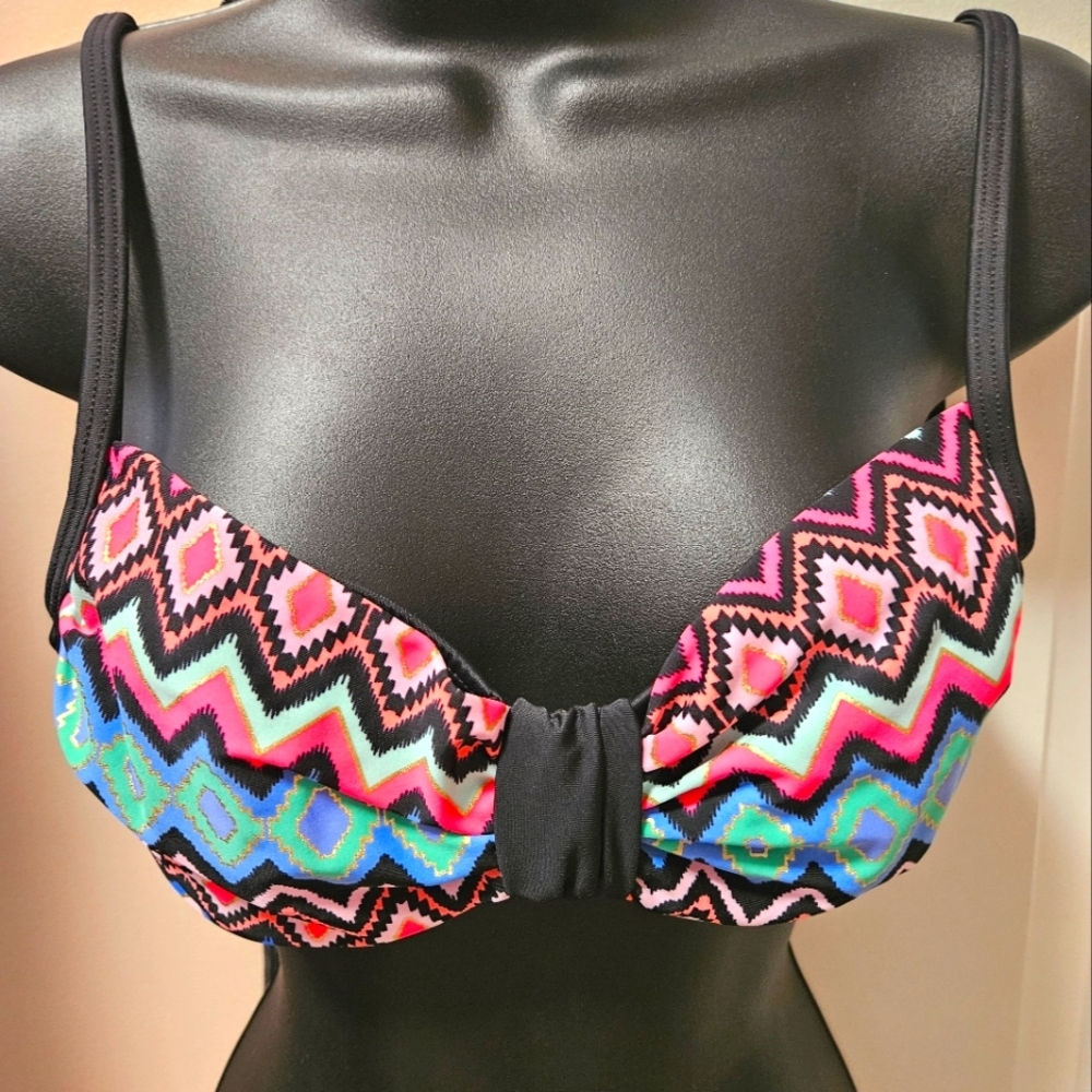 VENUS Colorful Geometric Bikini Top